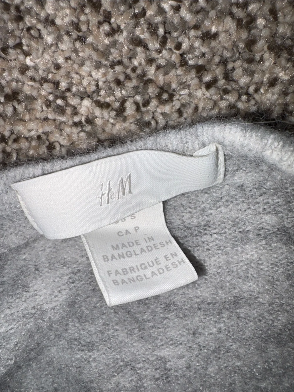 H&M Light Gray Men's V-Neck Sweater